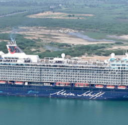 Hambantota International Port Marks Maiden Visit of Mein Schiff 6