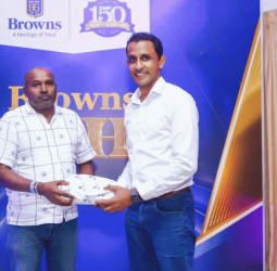 Browns’ General Trading Honours Outstanding Dealer Excellence