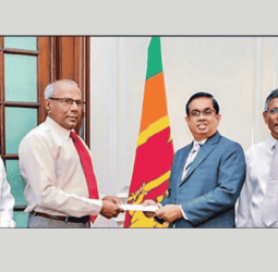 Naturub Group of Companies donates Rs. 100 m to ‘Rebuilding Sri Lanka’ Fund