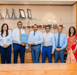 Sampath Bank Expands Sustainable Mobility Access Through Strategic Partnership with Hayleys Mobility