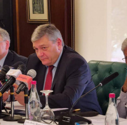 Moscow urges Colombo: Develop long-term sovereign energy deals