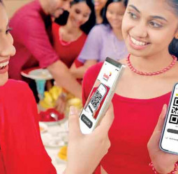 Dialog Launches ‘GanuDenu QR’, Making Cashless Transfers Free for All with eZ Cash and Dialog Finance