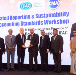 Ceylinco Life Chairman R. Renganathan honoured by CMA