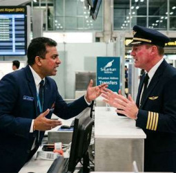 SriLankan Airlines official, pilot clash at Bangkok airport