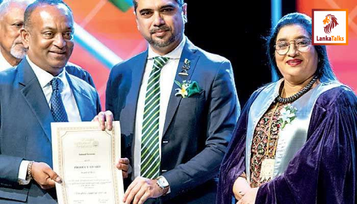 SLIA award for Sri Lanka’s first Three Sinha Clean Room Door, turning a new page in healthcare and laboratory sectors