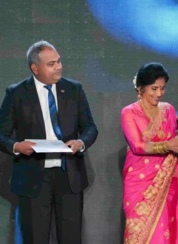 Charana TV of SLT-MOBITEL PEOTV Wins ‘Best Educational Programme’ at the 31st Sumathi Awards