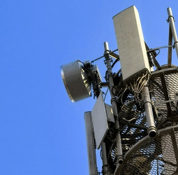 du Signs Three-Year Agreement with Huawei Following First 25Gbps E-band Microwave Deployment in 5G-A Network