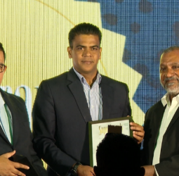 TV Derana awarded as Sri Lanka’s leading media brand at Superbrands 2025