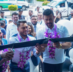 Signature expands retail footprint with grand opening of new showroom in Gampaha