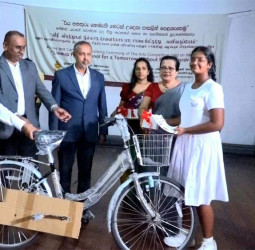 Western Province schoolchildren rally for a future without road accidents