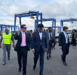 U.S. Special Envoy visits Colombo Port