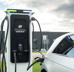 New electricity tariff for EV charging stations takes effect April 1