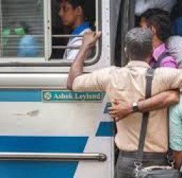 Sri Lanka raises bus fares 12.19-pct after fuel price hike