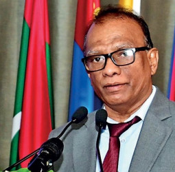 Ports and shipping: SL to service vessels requesting facilities