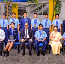 Gateway College Students Set the Benchmark at COMUN