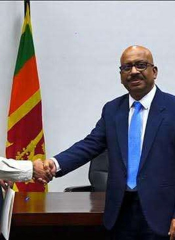 Minister Bimal explains reasoning behind appointing Eran Wickramaratne to revive cricket