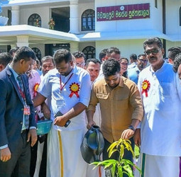 New Batticaloa Public Library vested in the public
