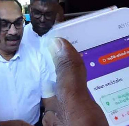 Long-distance bus online booking Rs. 30