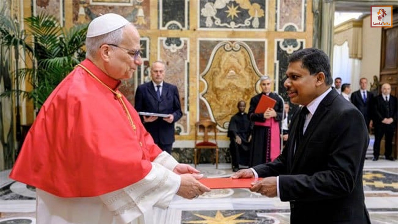 Sri Lanka’s new envoy to Holy See presents credentials to Pope Leo XIV