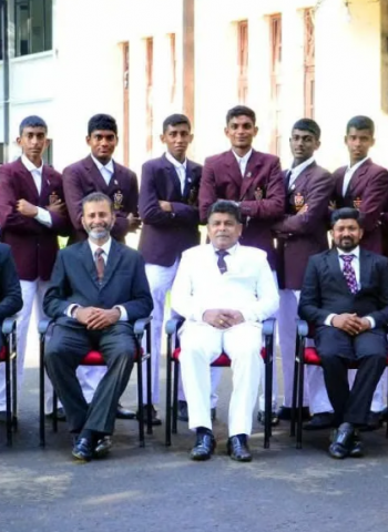 ‘Battle of the Golds’ – the annual big match today
