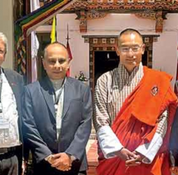 Sri Lankan delegation from PIM meets Bhutan Prime Minister