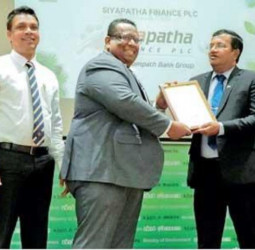 Siyapatha Finance receives independent GHG verification