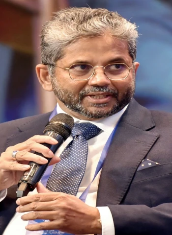 Rs. 400 b renewable energy pipeline at risk without bankable deals, faster approvals: Expert