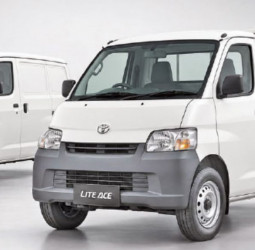 Toyota Lanka LiteAce truck and Panel Van introduced to Lankan market