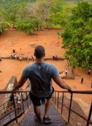 Tourism: SL records $ 2.24 b earnings in 9M