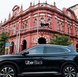 Uber  brings the ‘business class of back seats’ to Sri Lanka with Uber Black
