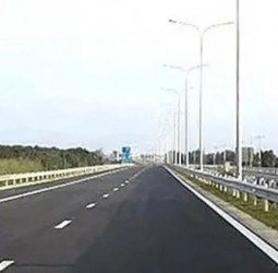 Katunayake Expressway theft damage repair costs exceed Rs. 1.77 bn